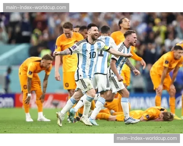 梅西传射建功,阿根廷3-0智利,继续领跑南美区积分榜 梅西传射建功,阿根廷3-0智利,继续领跑南美区积分榜