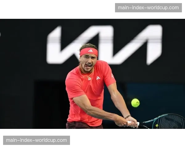 ATP蒙特卡洛大师赛：辛纳三盘逆转梅德韦杰夫，与兹维列夫会师决赛